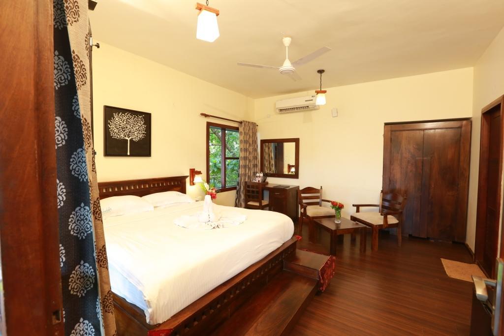 Deshadan Backwater - The Sunrise View 4* Alappuzha
